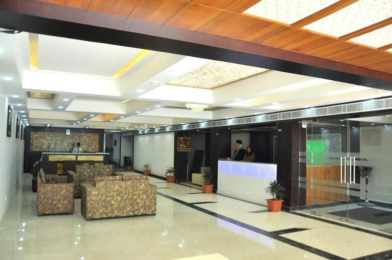 Hotel Sgt Plaza