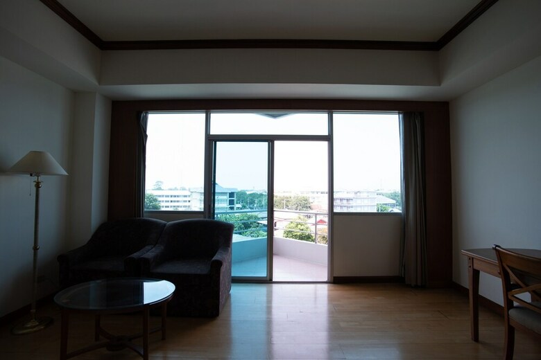 Ayutthaya River View Hotel