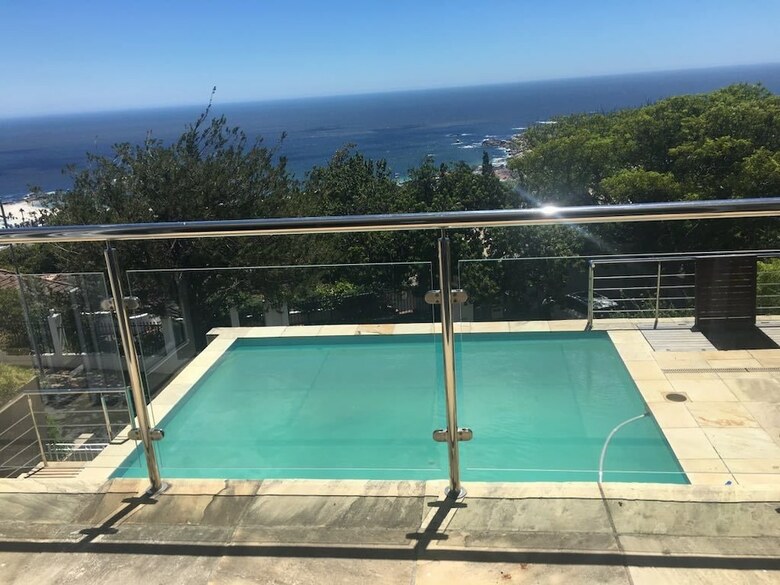 Villa House Havana Camps Bay