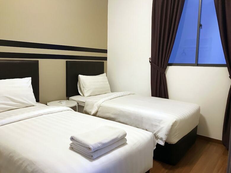 Apartamentos One Amerin Mall & Suites