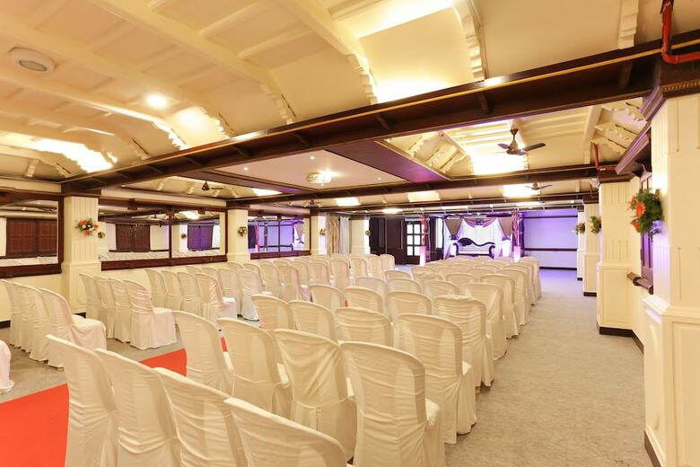 Zip By Spree Hotel Mangala International
