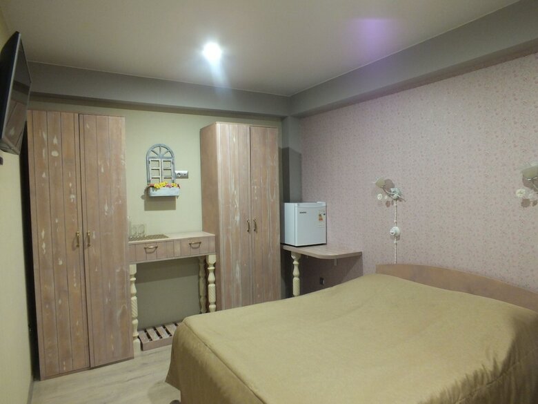 Vesta Hotel