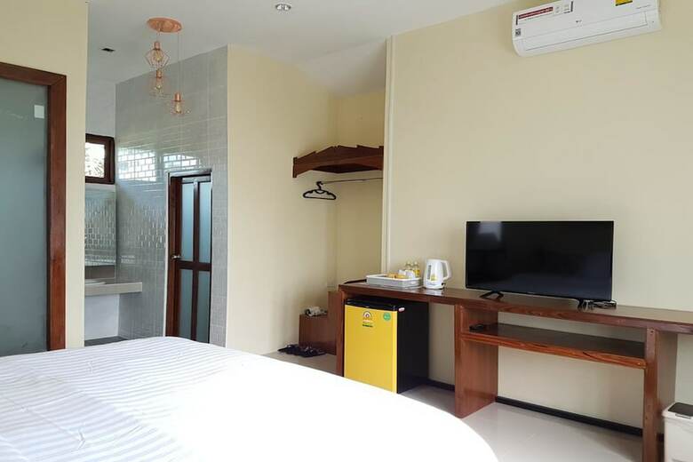 Hostal Slow Life Sabaidee Pai Bed & Breakfast