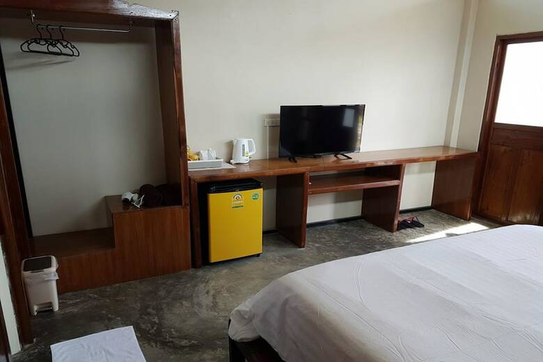 Hostal Slow Life Sabaidee Pai Bed & Breakfast