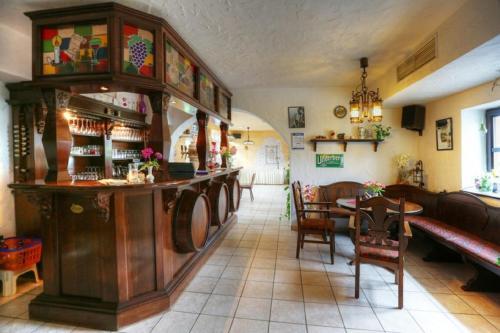 Hostal Pension & Gasthaus Kahren