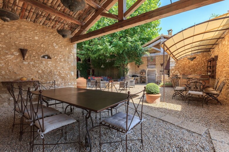 Hotel La Louvi�re Des Bruy�res