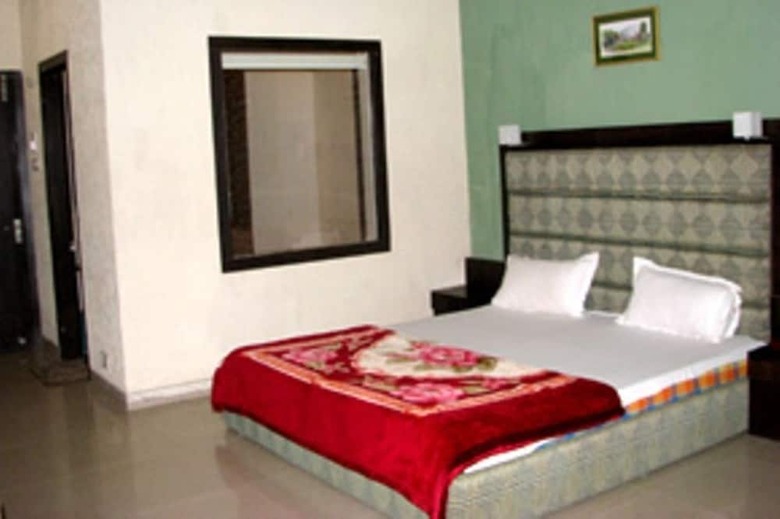 Hotel Kings Crown Resort - Mandarmani