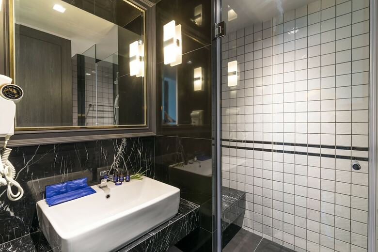 Apartelle Jatujak Hotel