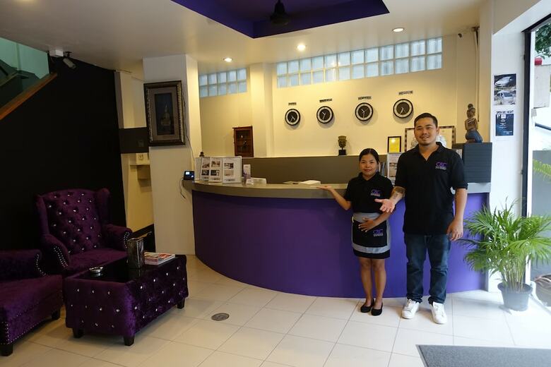 Hotel C&c Residence Bistro Restaurant