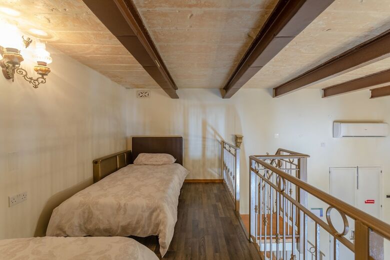 Hotel Maleth Inn Guest House
