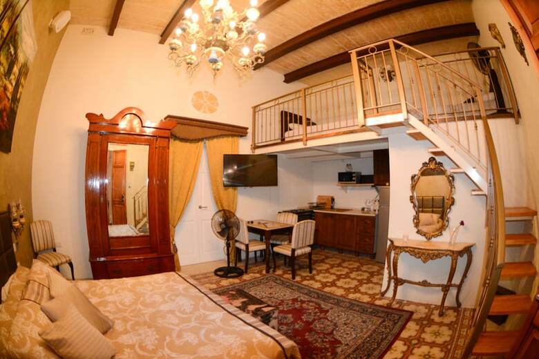 Hotel Maleth Inn Guest House