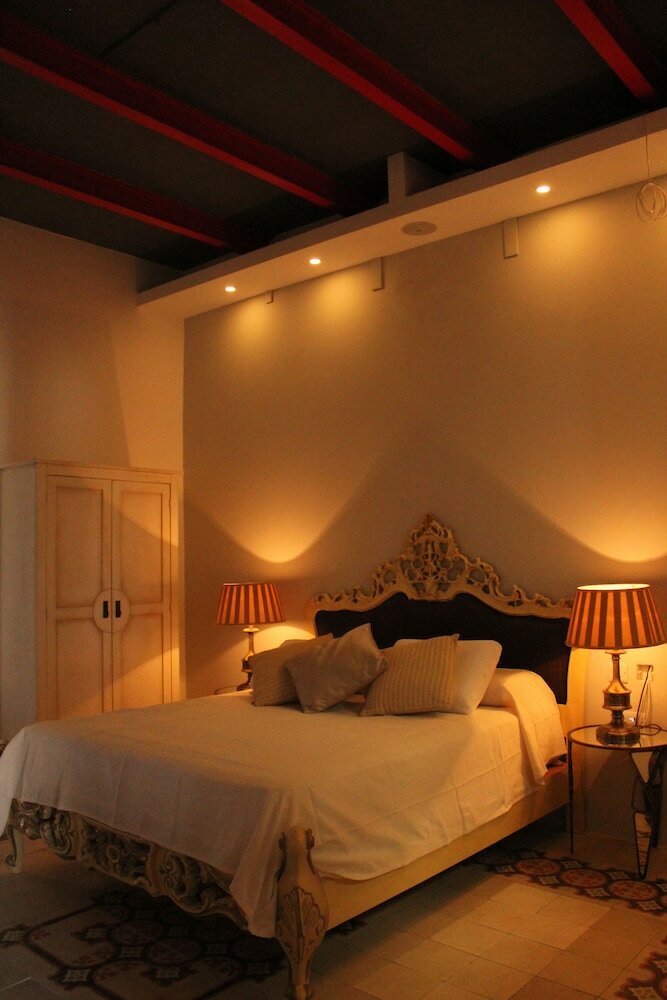 Hotel Maleth Inn Guest House