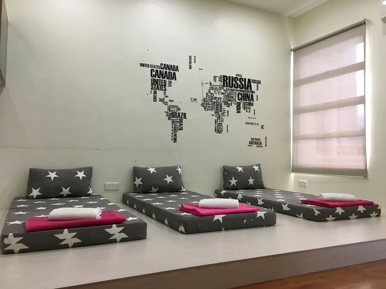 Ibook 1 - Luxury Holiday Homestay