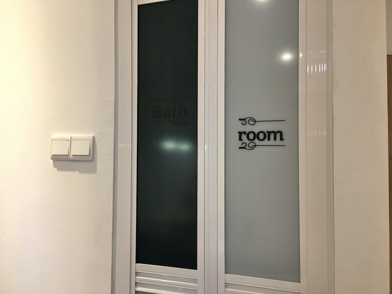 Ibook 7 - 2bedroom Gurney Studio Suites