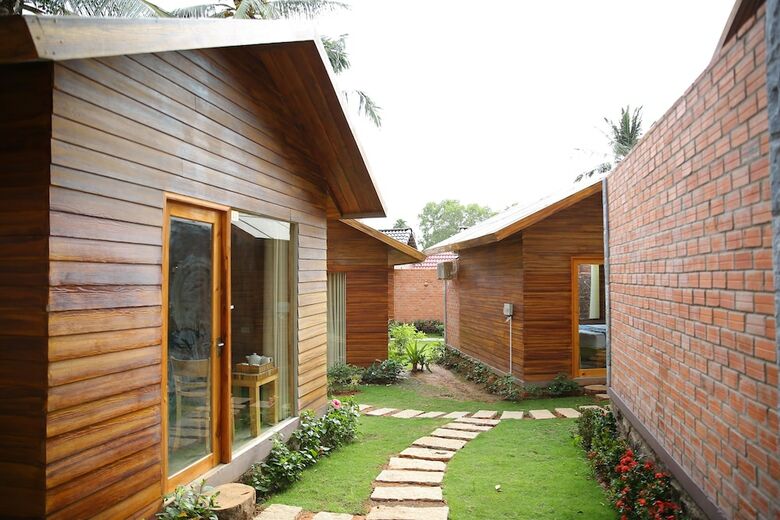 Hotel Dendi Resort Phu Quoc
