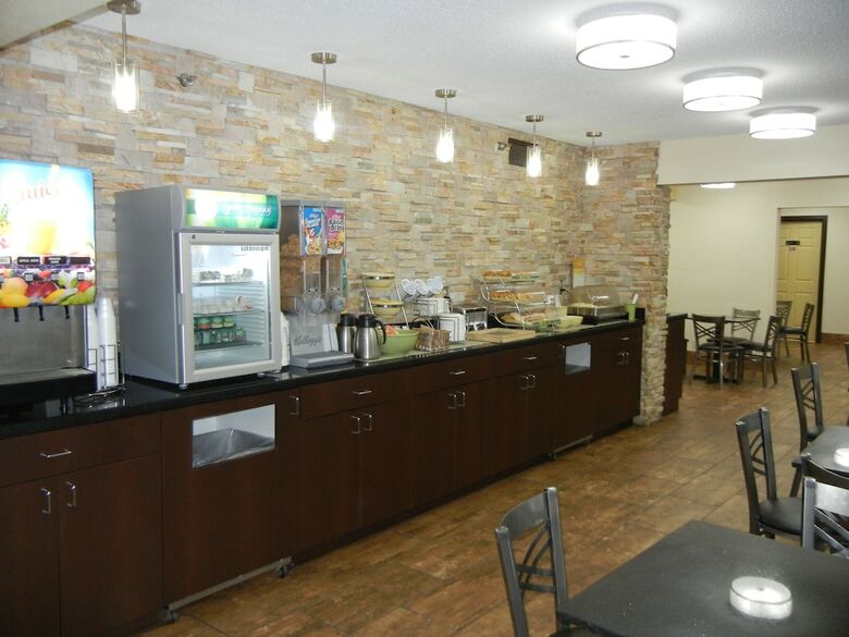 Hotel Quality Inn Toledo Airport