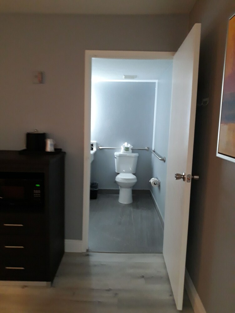 Hotel Best Western Plus Continental Inn & Suites