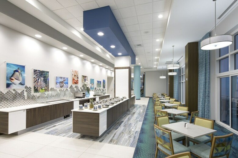 Hotel South Bay Inn & Suites