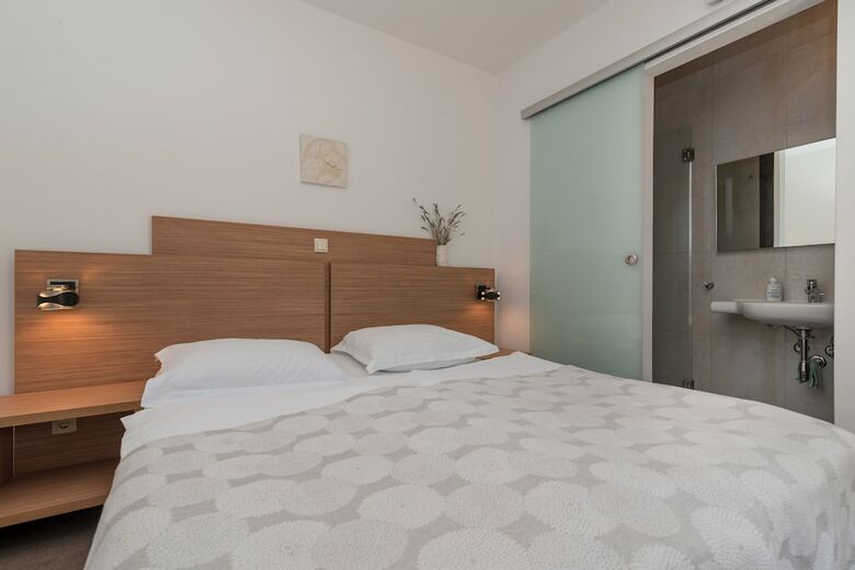 Hotel Villa Lucica Trogir