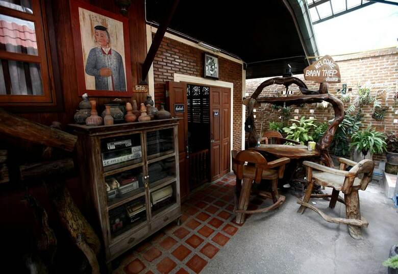 Hotel Baanthep Antique Homestay