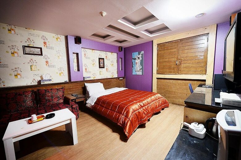 Hotel Cyber Motel