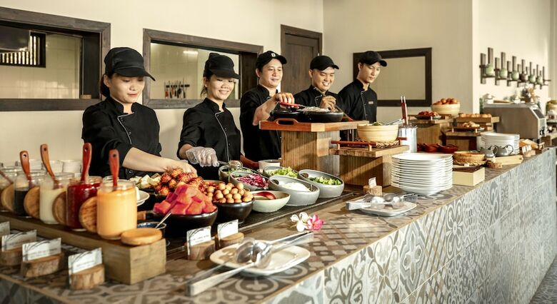 Hotel Crown Retreat Quy Nhon