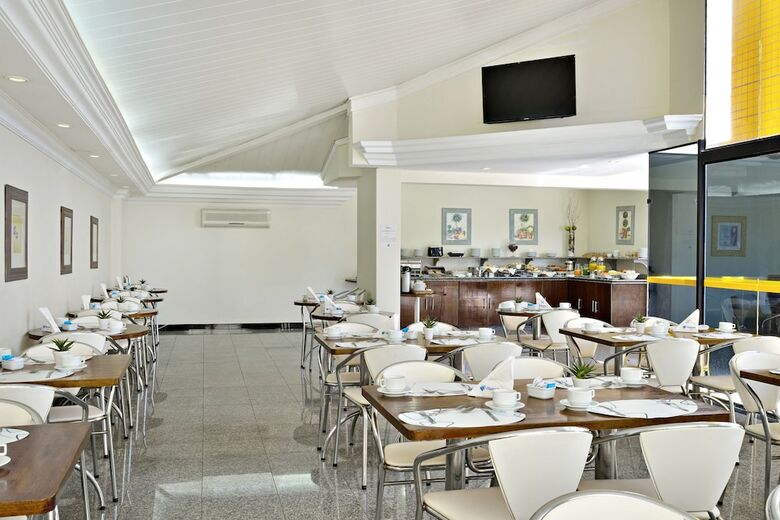 Hotel Plaza Inn Flat Araxa