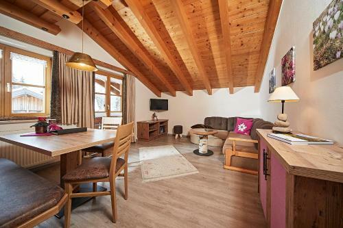 Hostal Siplinger Suites - Ferienwohnungen Und Suiten