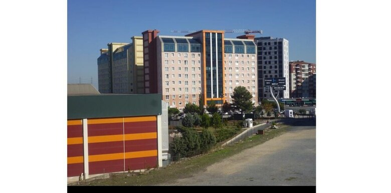 Tuyap Conference Daily Rental House