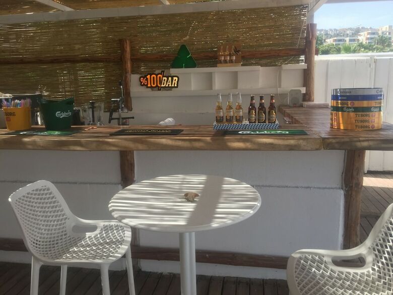 Estrella Beach Hotel