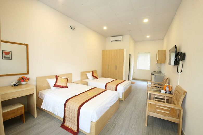 Hotel Ninety Nine Center