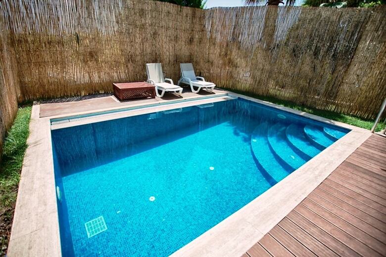 Hotel Pasham Beach Villa & Residence