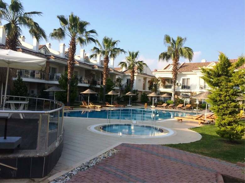 Hotel Pasham Beach Villa & Residence