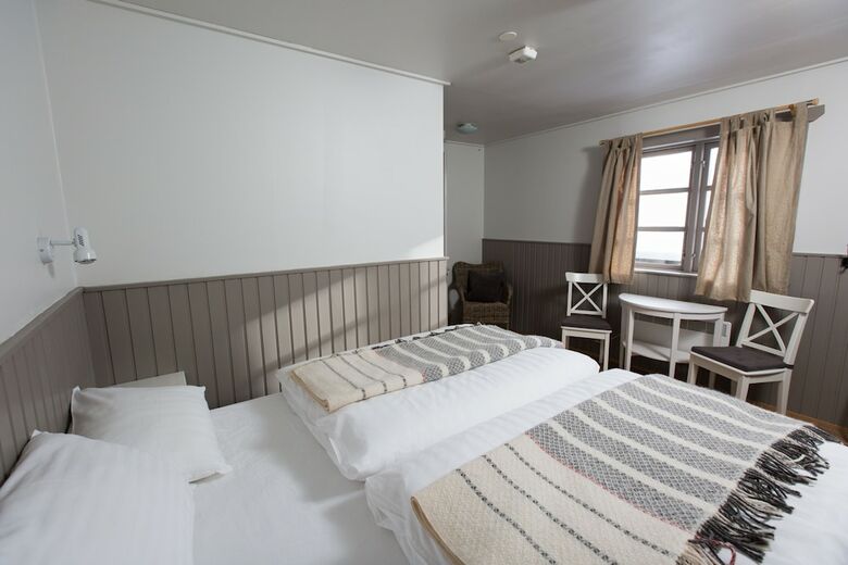 Aurora Lodge Hotel