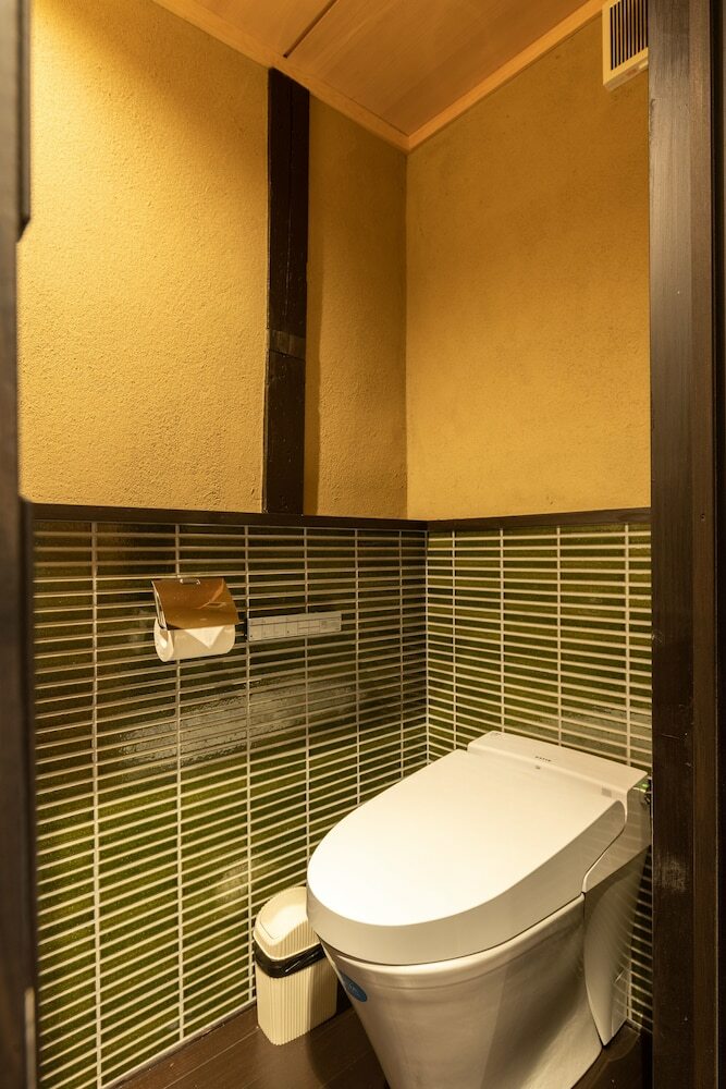 Kumo Machiya Imperial Palace Side