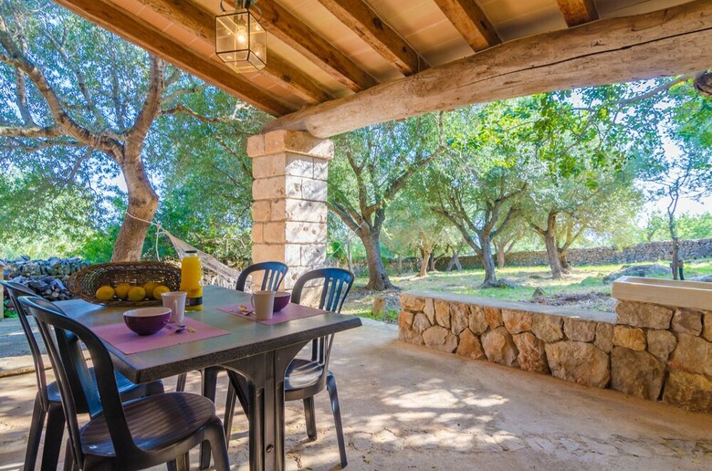 Villa Son Barbot (can Robi Nou)