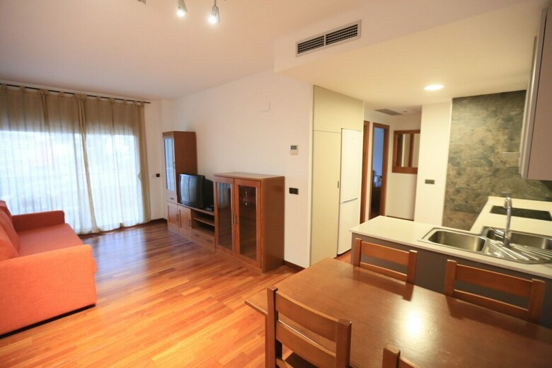 Apartamento Moderno Para 6 Personas En Cambrils