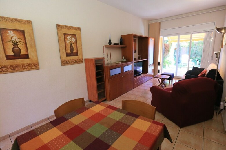 Apartamento Moderno Para 6 Personas En Cambrils