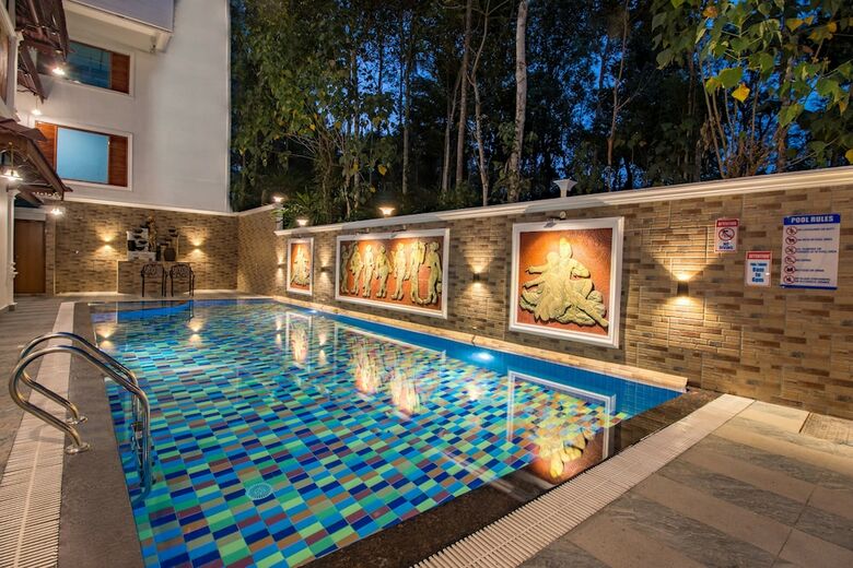 Hotel Crown Valley Thekkady