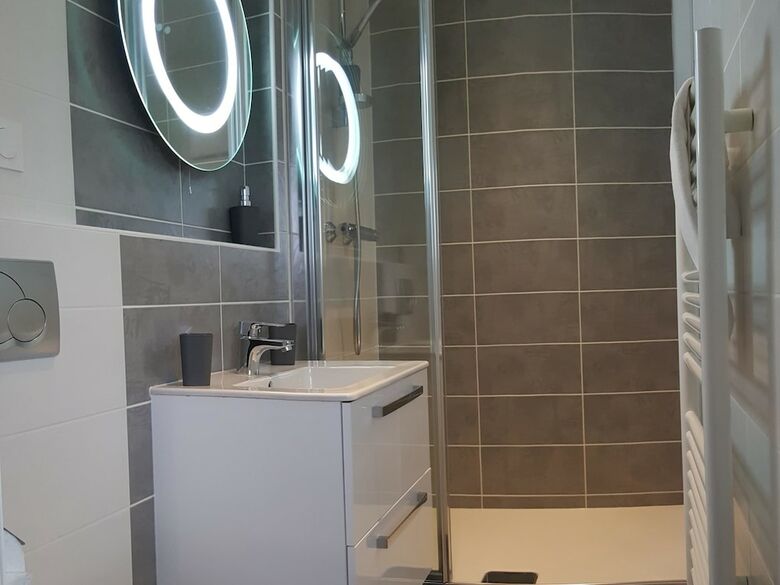 Hotel Castel Bayeux Guesthouse