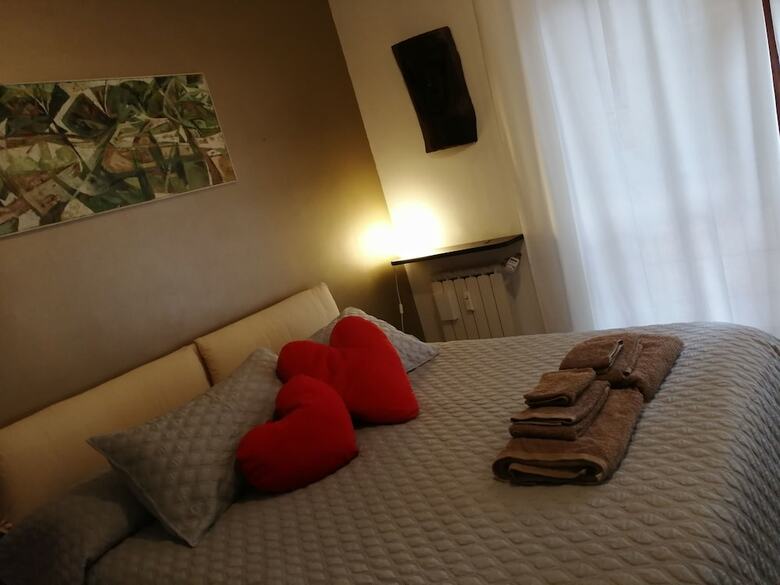 Hotel Vatican Short Term Rental With Terrace