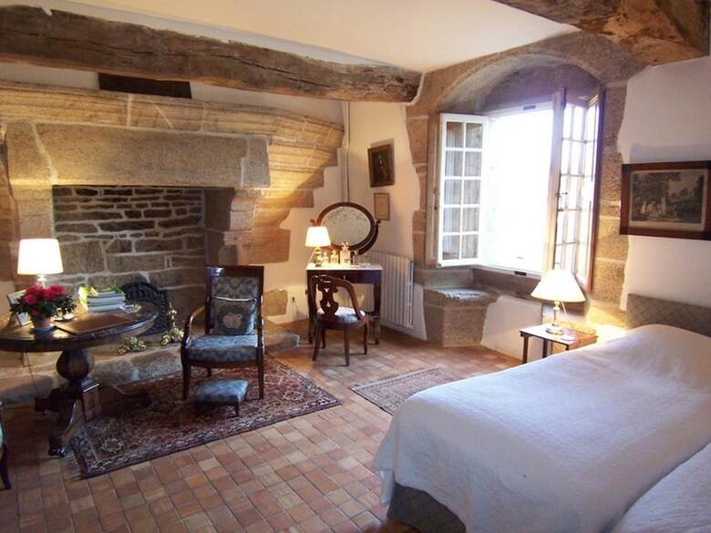 Hotel Manoir De Kerguereon