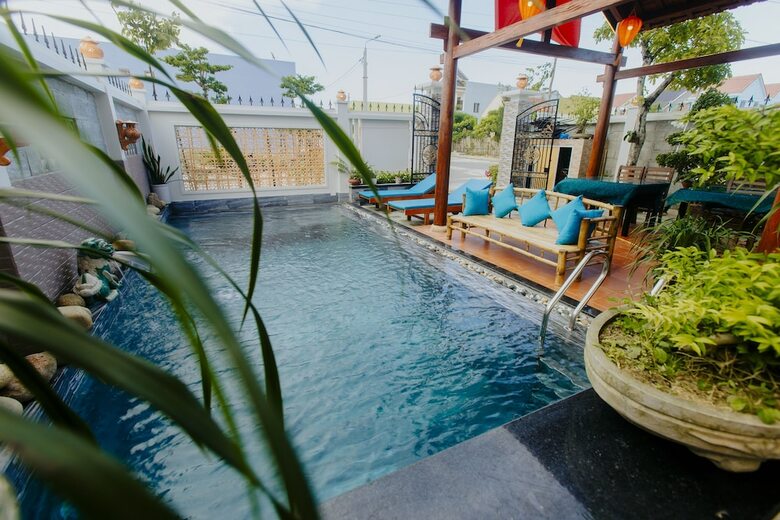 Hotel Home River Villa