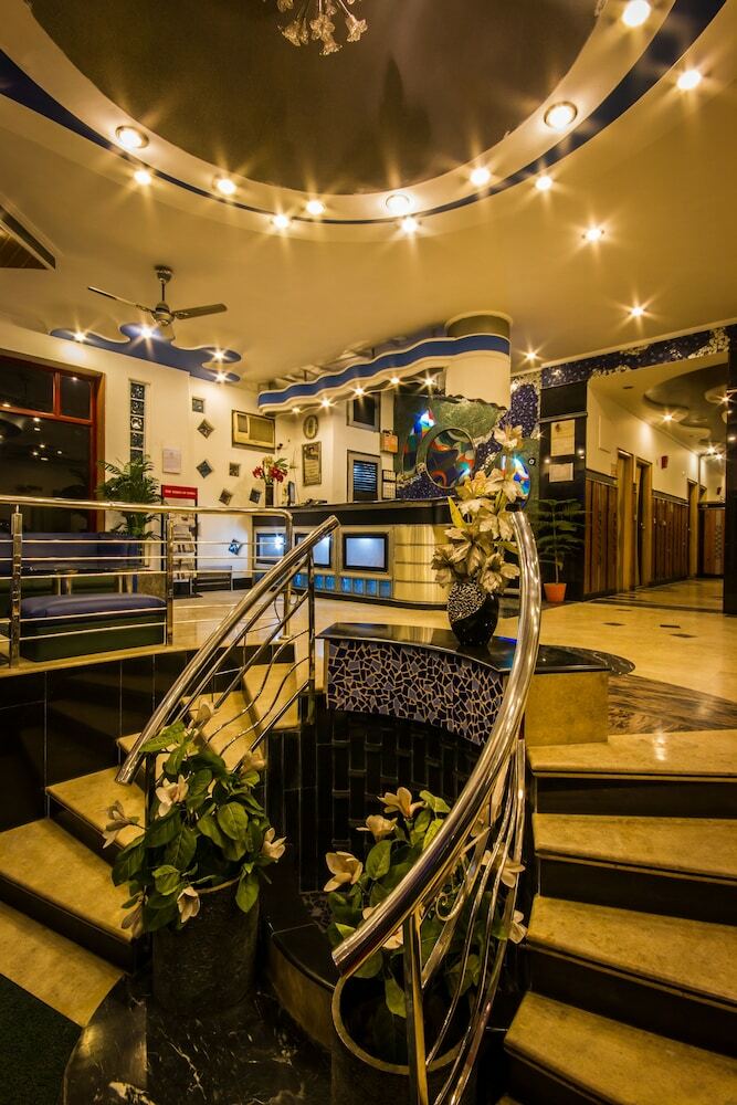 The Sun Court Hotel Yatri