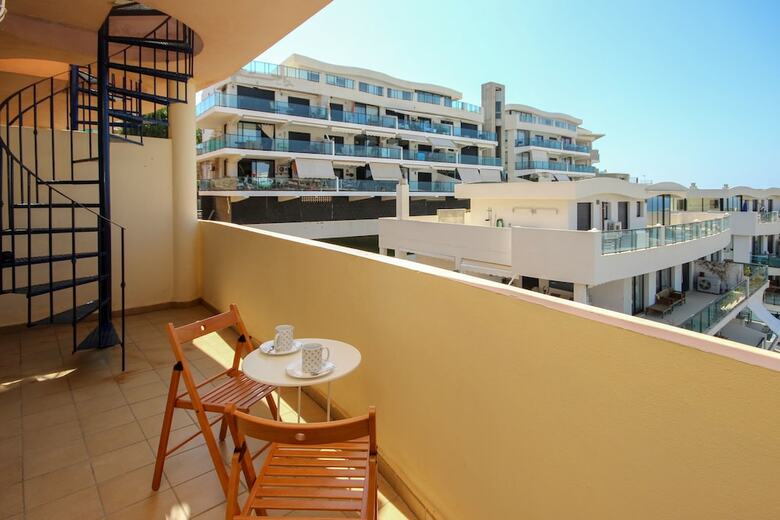 Apartment For Rent In Mijas