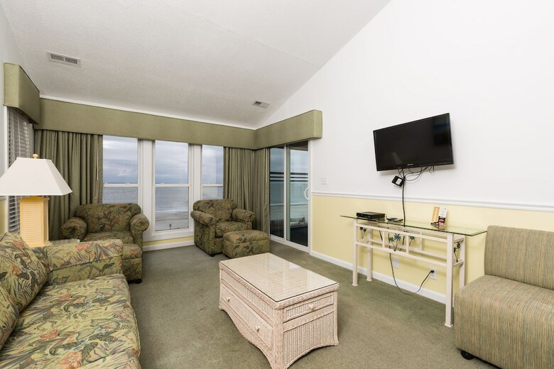 A Place At The Beach By Capital Vacations