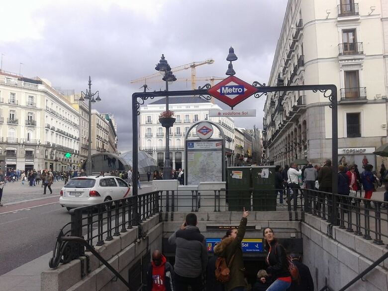 Apartamentos Puerta Del Sol Downtown