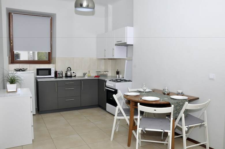 Prudentia Apartments Chopin