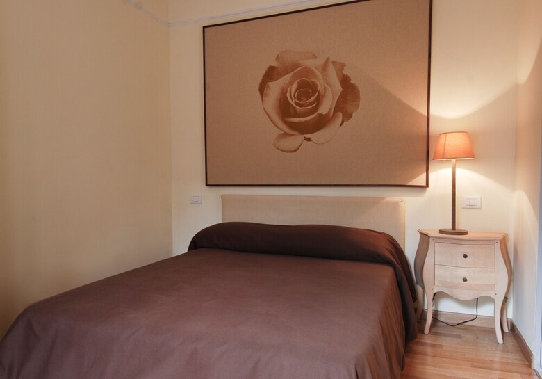Posh Neighbourhood Apartment