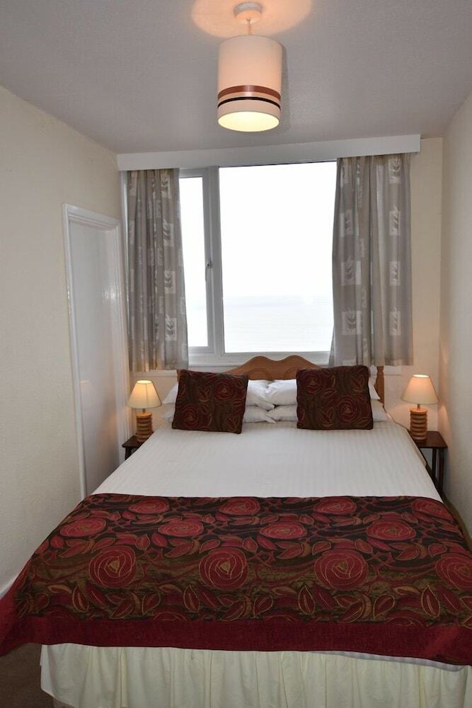 Marlborough Seafront Holiday Apartments